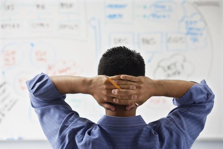 “中国科学院院士阮少平”被打假,曾在广东多所学校登台